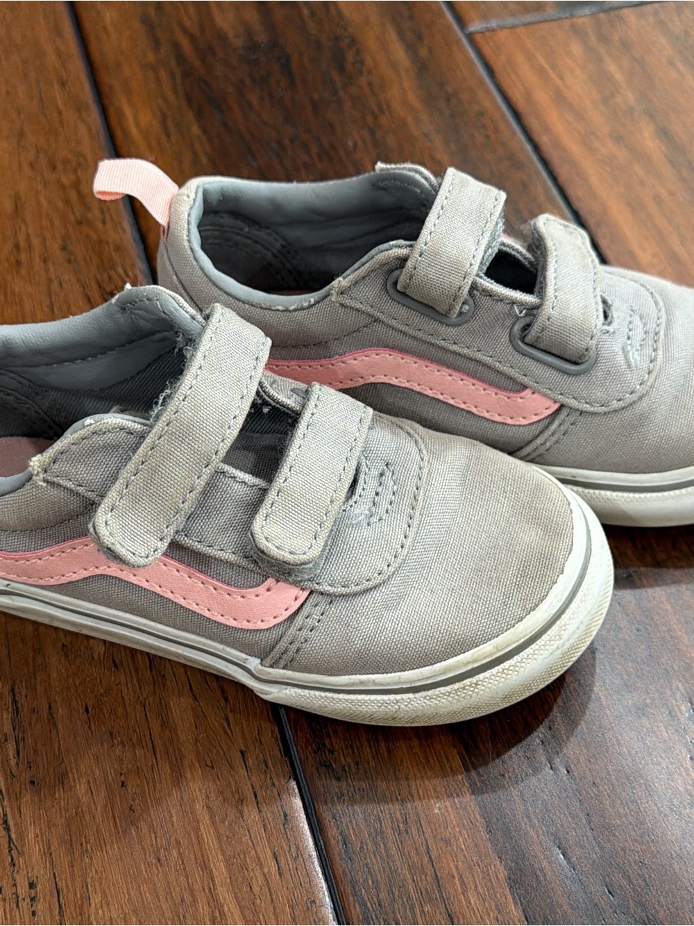 Vans Kids Light Gray Canvas Sneakers with Pink Side Stripe